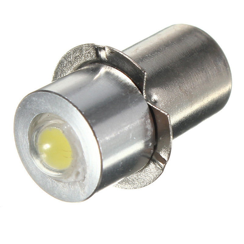 Focus flashlight bulb for lightning
